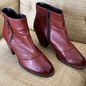 Paul Smith Leather and leather lined booties, made in Austria